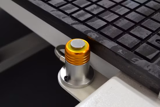 Atc Automatic Tool Changing Woodworking Machine 1530 Furniture CNC Engraving and Cutting Machine